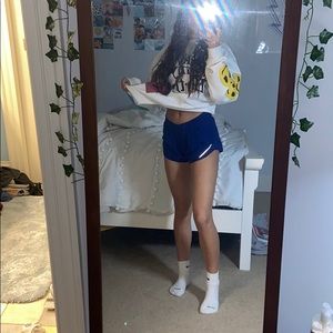 Lululemon hotty hot shorts 2.5”